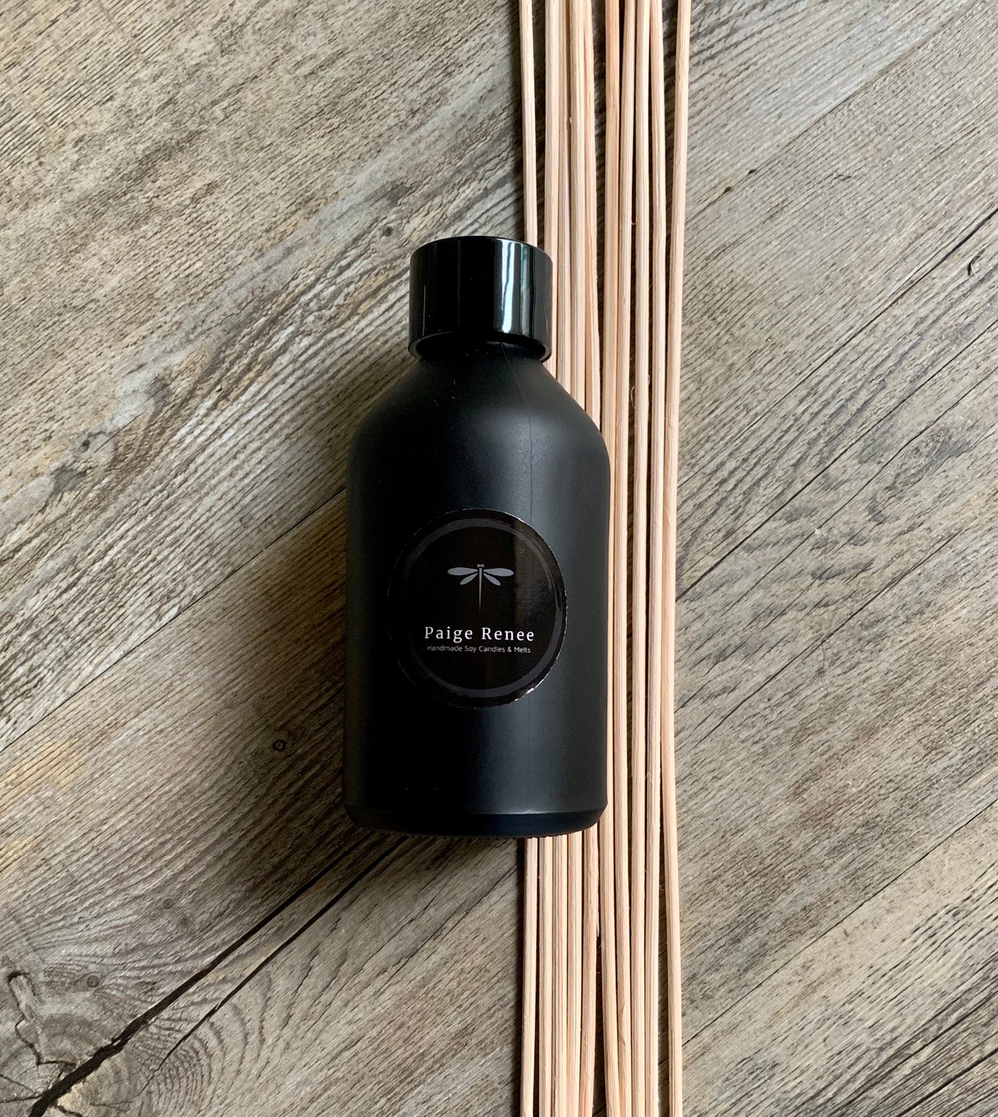 Reed Diffuser | 140ml | Signature Black + 10 Reeds