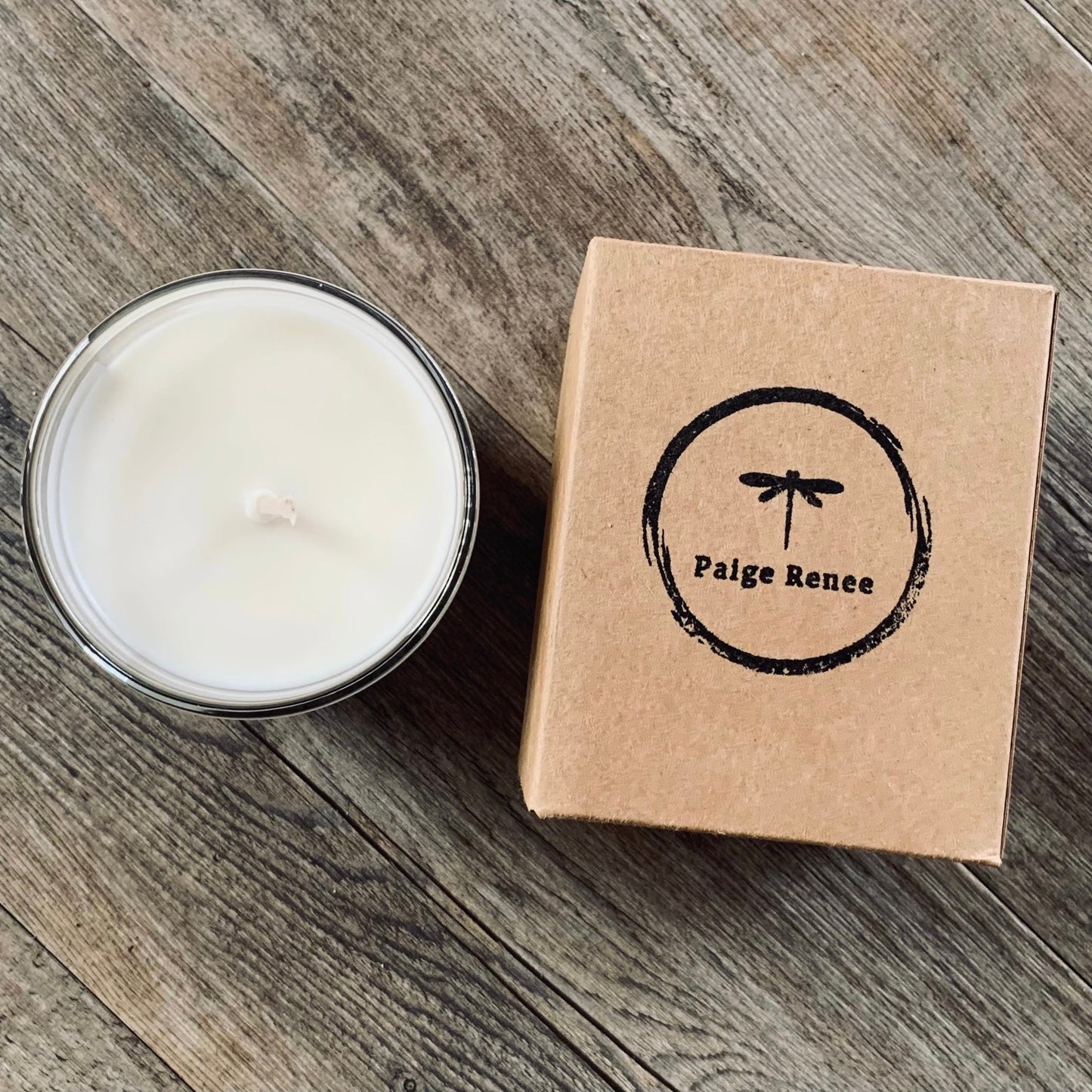 180g | 33hr | Signature Black Medium Candle