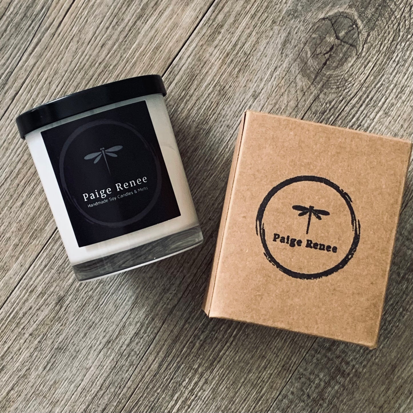 Poured & Ready | Black Raspberry & Vanilla | 180g | 33hr