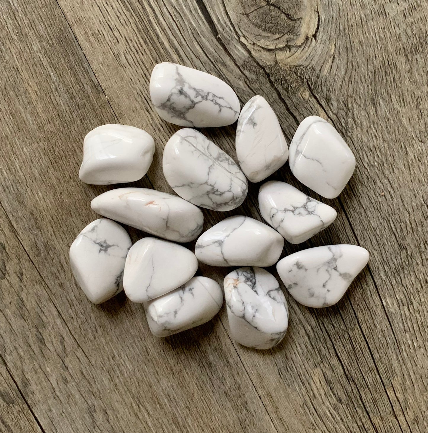 Howlite White | Tumbled Stone