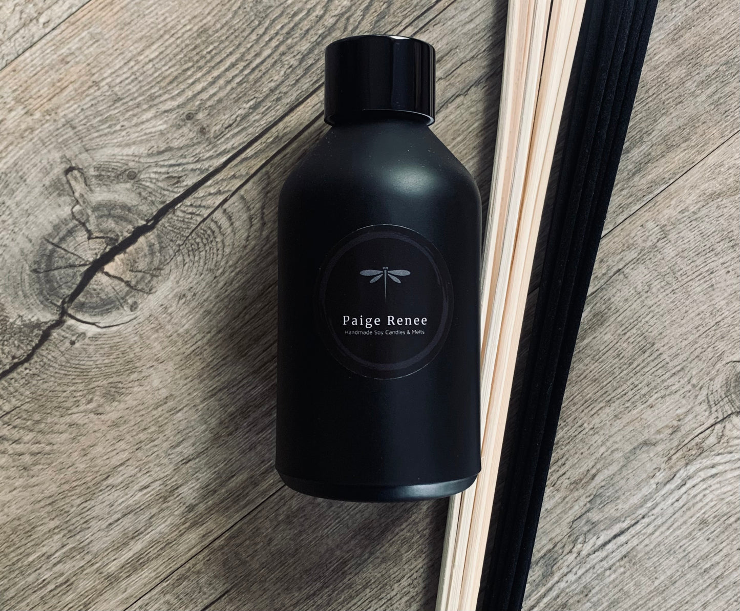Reed Diffuser | 140ml | Signature Black + 10 Reeds