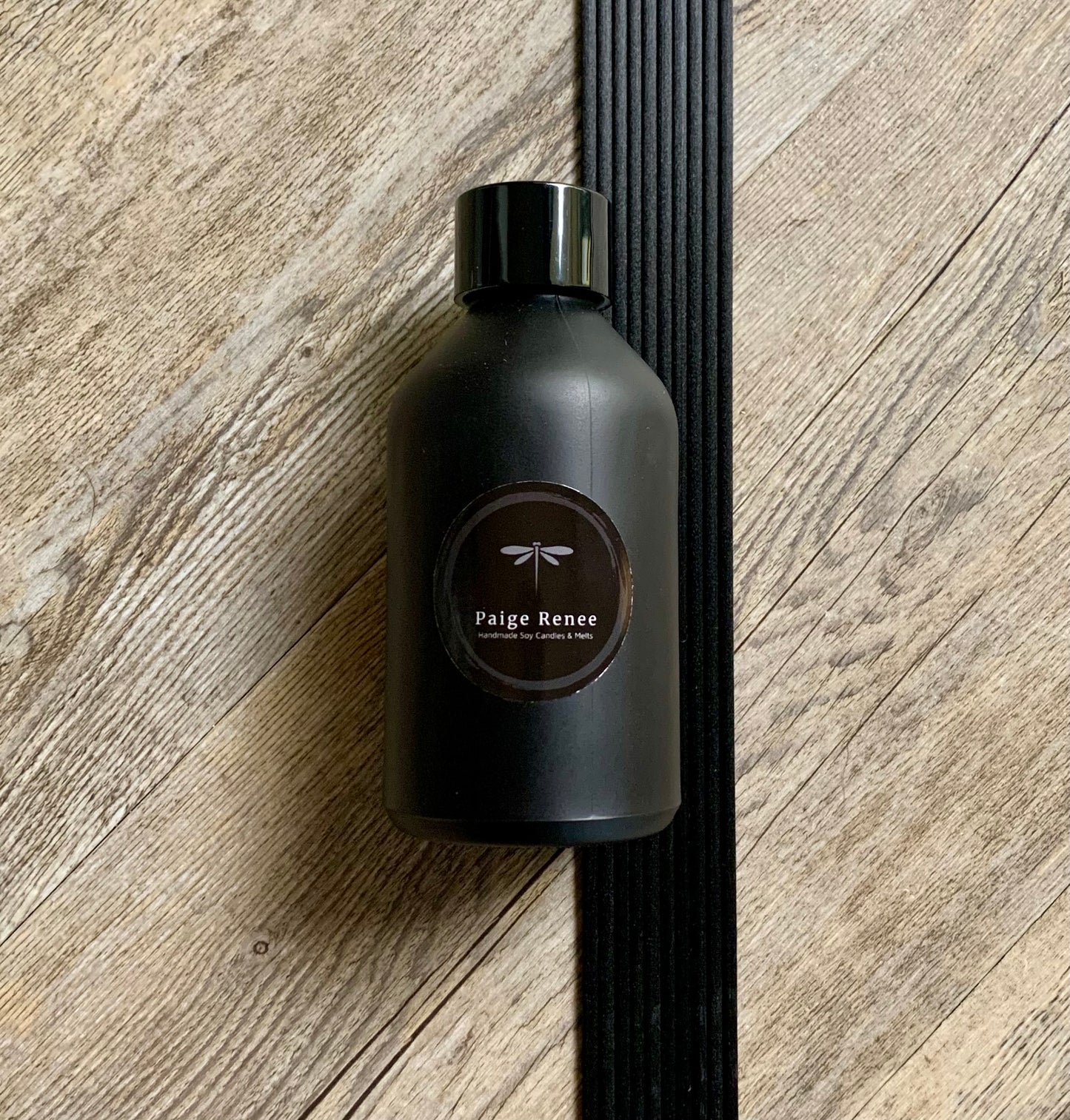 Reed Diffuser | 140ml | Signature Black + 10 Reeds