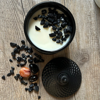 CAPRICORN Gift Box | 60hr Candle + Crystals | Zodiac Collection