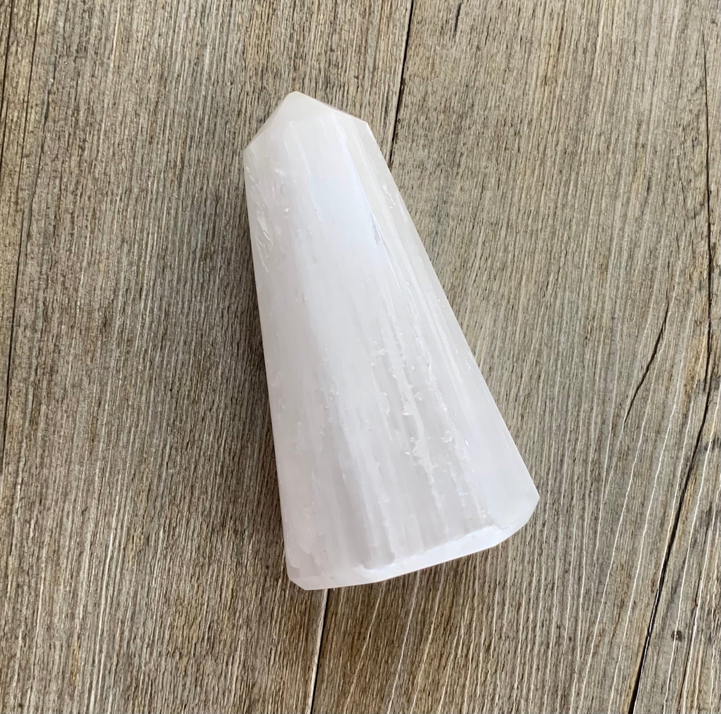 Selenite Generator | Obelisk