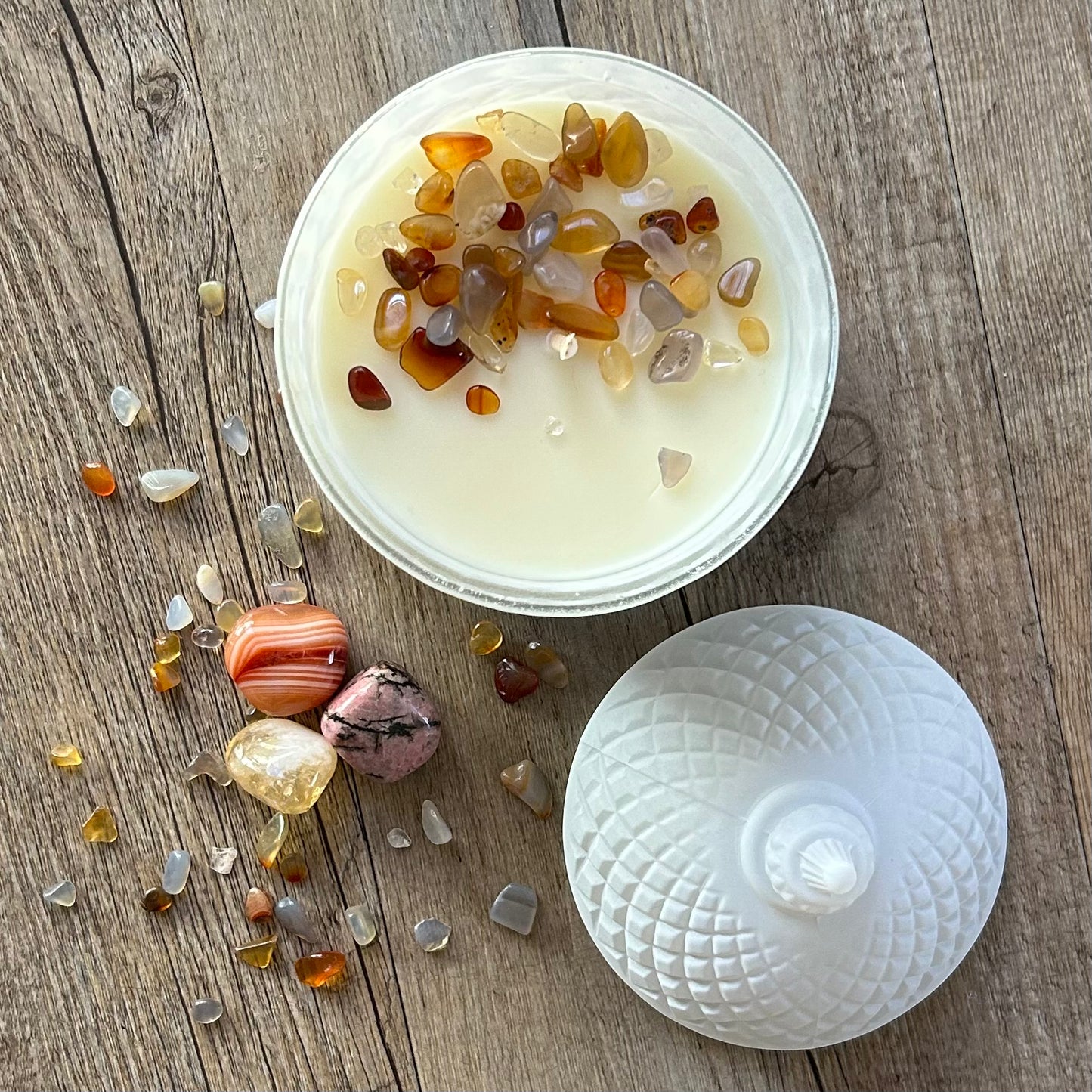 CANCER Gift Box | 60hr Candle + Crystals | Zodiac Collection