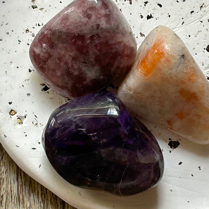 LIBRA Gift Box | 60hr Candle + Crystals | Zodiac Collection