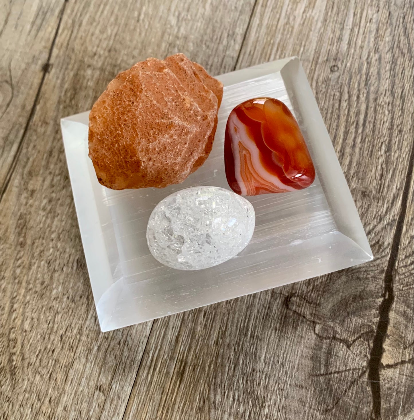 Selenite Charging Plate