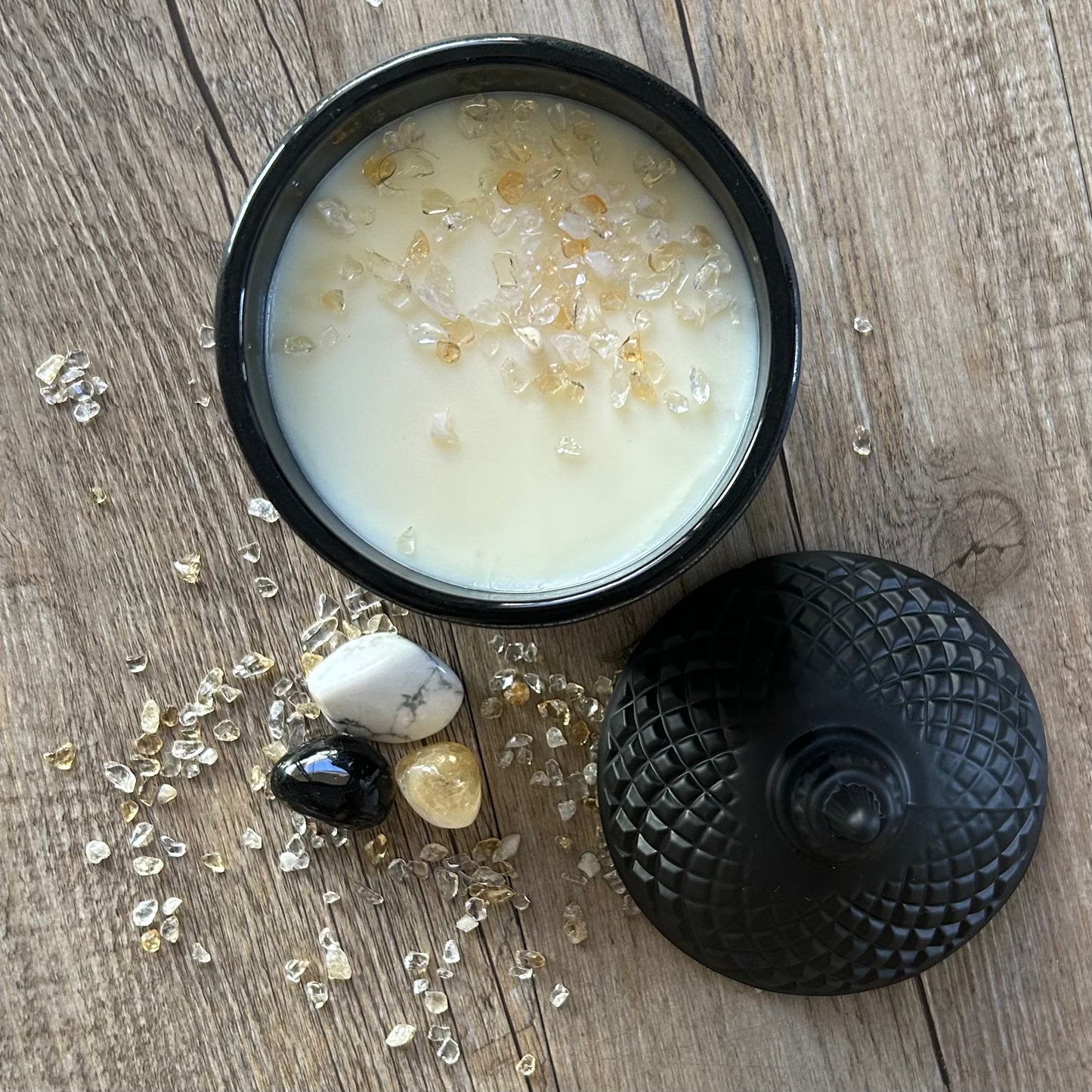 GEMINI Gift Box | 60hr Candle + Crystals | Zodiac Collection